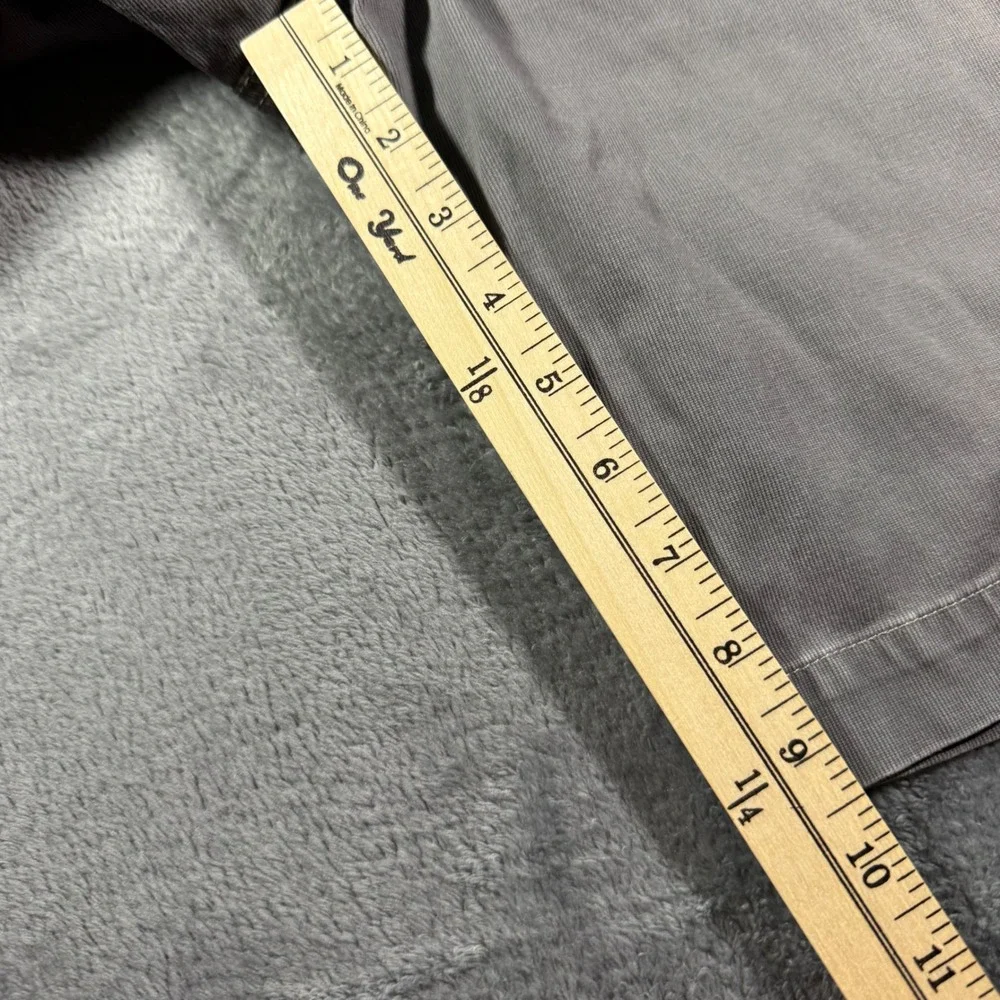 Tommy Bahama Mens‎ Grey Corduroy Chino Shorts Size 35 Flat Front Stretch Casual